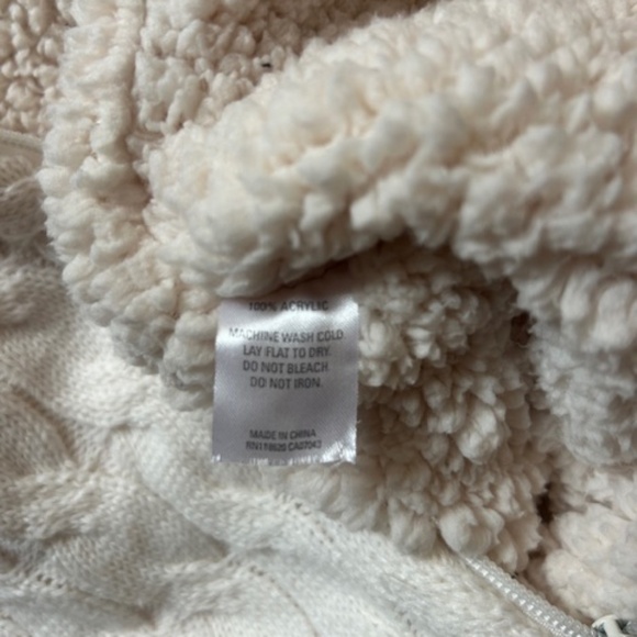 white Quilted snow suit baby bunting - Picture 3 of 5